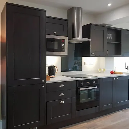 Nyaraló Abbey Field *