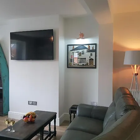 Abbey Field בית נופש וויטבי