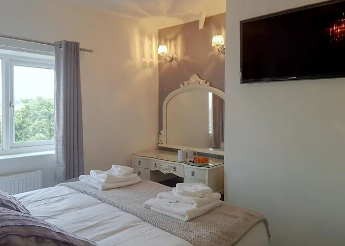 Abbey Field וויטבי